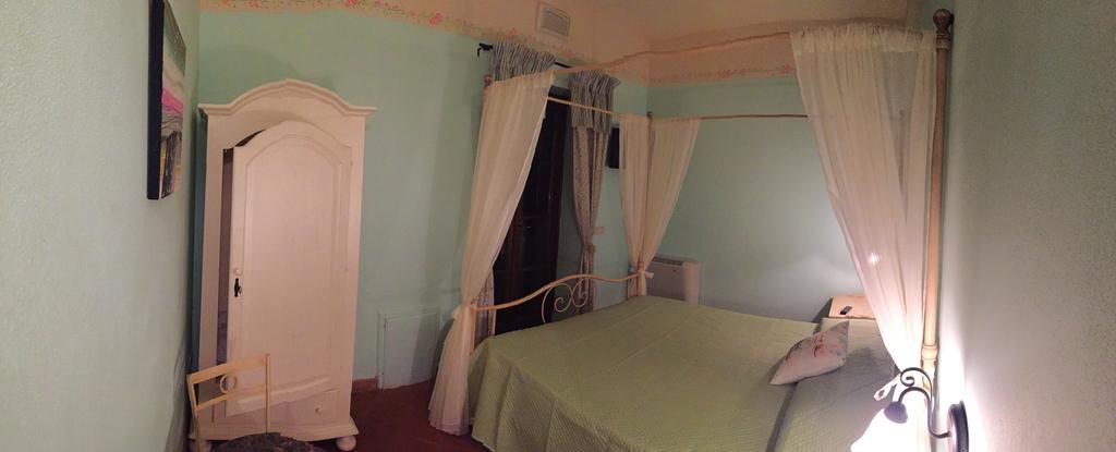 B&B 8380 Saturnia Terme الغرفة الصورة