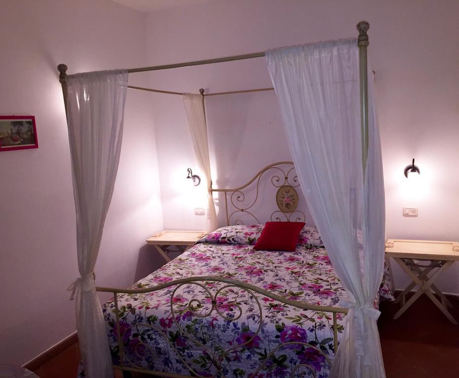 B&B 8380 Saturnia Terme الغرفة الصورة